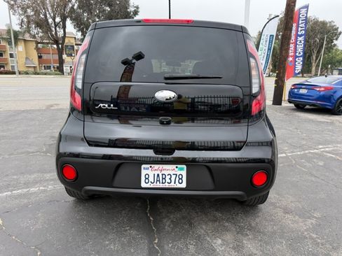 Used 2019 Kia Soul FWD image 9