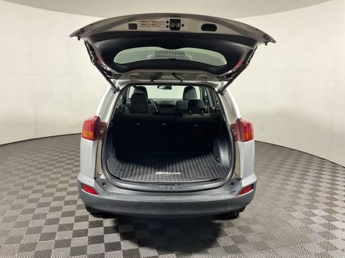 Used 2014 Toyota RAV4 Limited w/ Technology Package AWD/4WD image 16