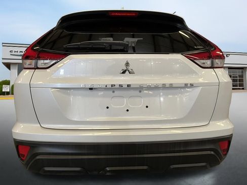 Used 2024 Mitsubishi Eclipse Cross ES image 4