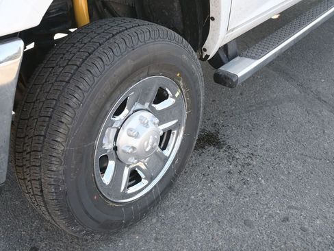 Used 2014 RAM 2500 SLT image 12