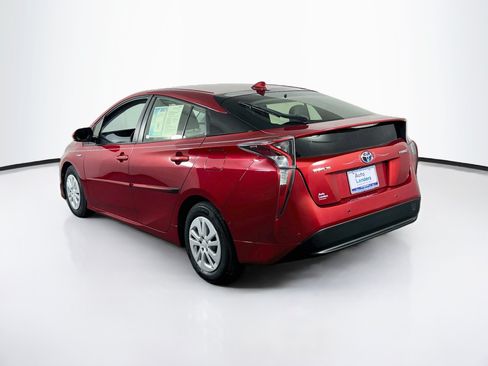 Used 2017 Toyota Prius Four FWD image 7