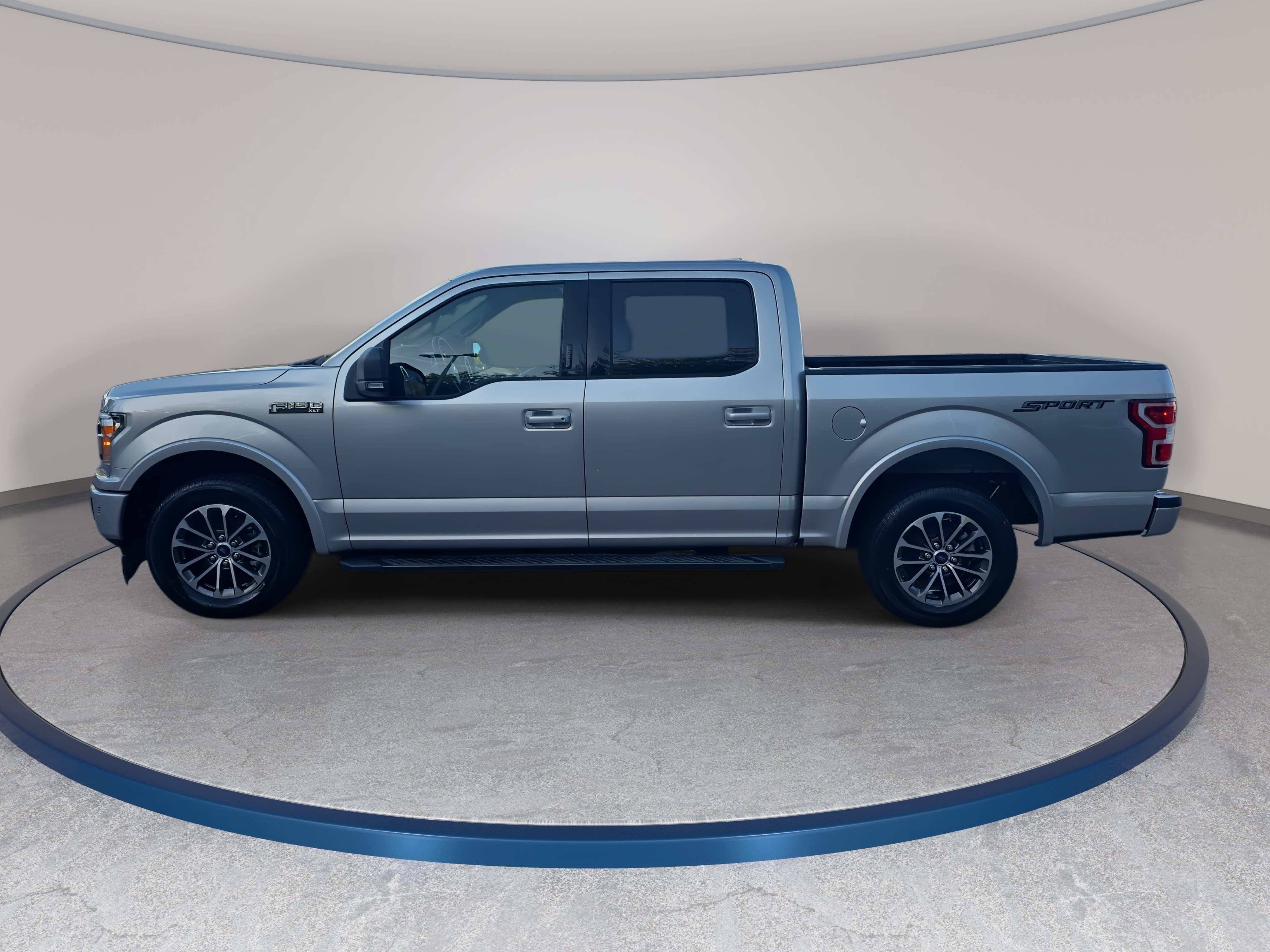 Used 2019 Ford F150 XLT w/ Equipment Group 302A Luxury RWD image 8