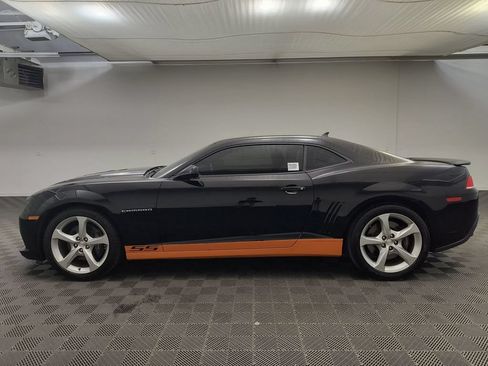 Used 2014 Chevrolet Camaro SS RWD image 2