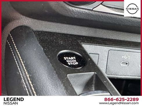 Certified 2025 Nissan Kicks SV AWD/4WD image 25