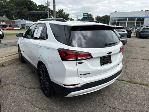 Used 2023 Chevrolet Equinox RS AWD/4WD image 9