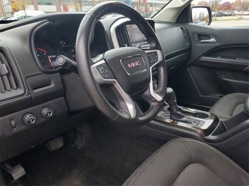 Used 2015 GMC Canyon SLE w/ SLE Convenience Package image 18