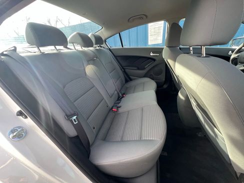 Used 2017 Kia Forte LX w/ LX Popular Package image 13