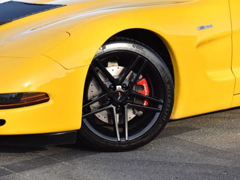 Used 2003 Chevrolet Corvette Z06 w/ Memory Package, 3 Drivers RWD image 21