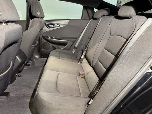 Used 2019 Chevrolet Malibu RS FWD image 22