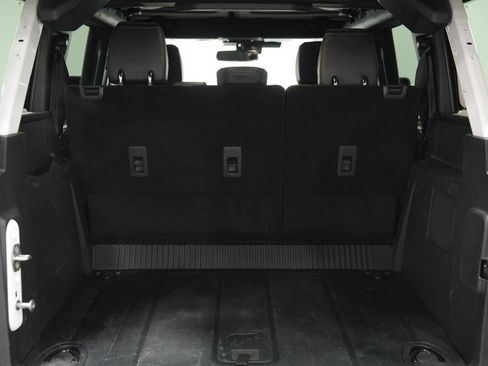 Used 2025 Ford Bronco Badlands image 12