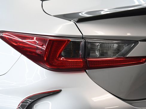 Used 2015 Lexus RC F image 18