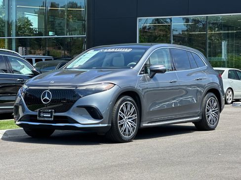 Certified 2023 Mercedes-Benz EQS 450+ SUV image 8