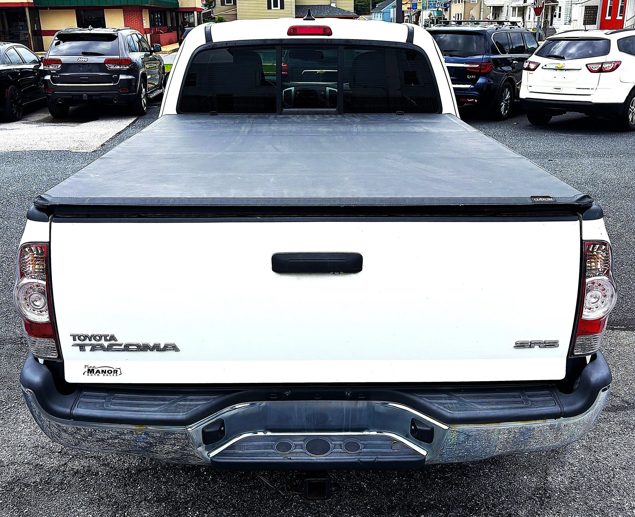 Used 2015 Toyota Tacoma 4x4 Access Cab w/ SR5 Package image 29