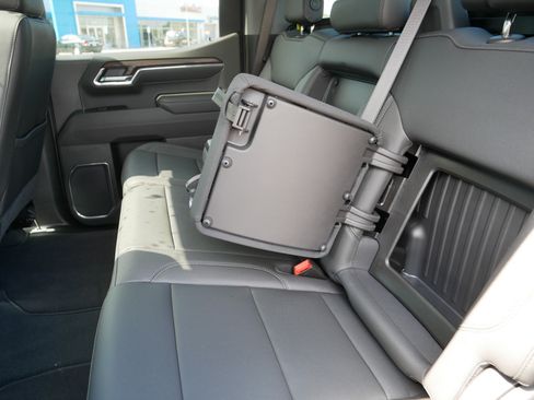 Used 2025 GMC Sierra 1500 SLT w/ SLT Premium Package AWD/4WD image 36