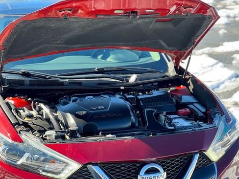 Used 2018 Nissan Maxima Platinum image 40