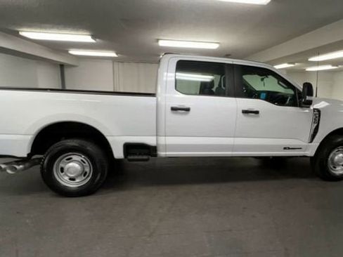 Used 2024 Ford F350 XL RWD image 9