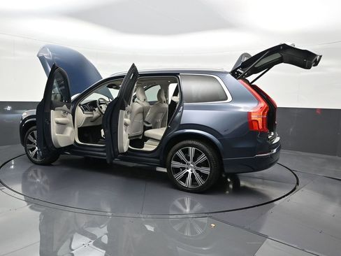 Certified 2025 Volvo XC90 T8 Core w/ Protection Package image 35