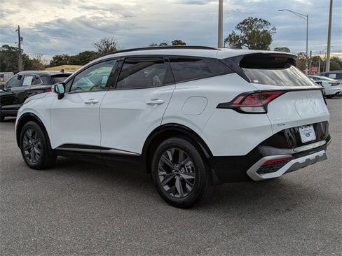 Used 2024 Kia Sportage SX image 6