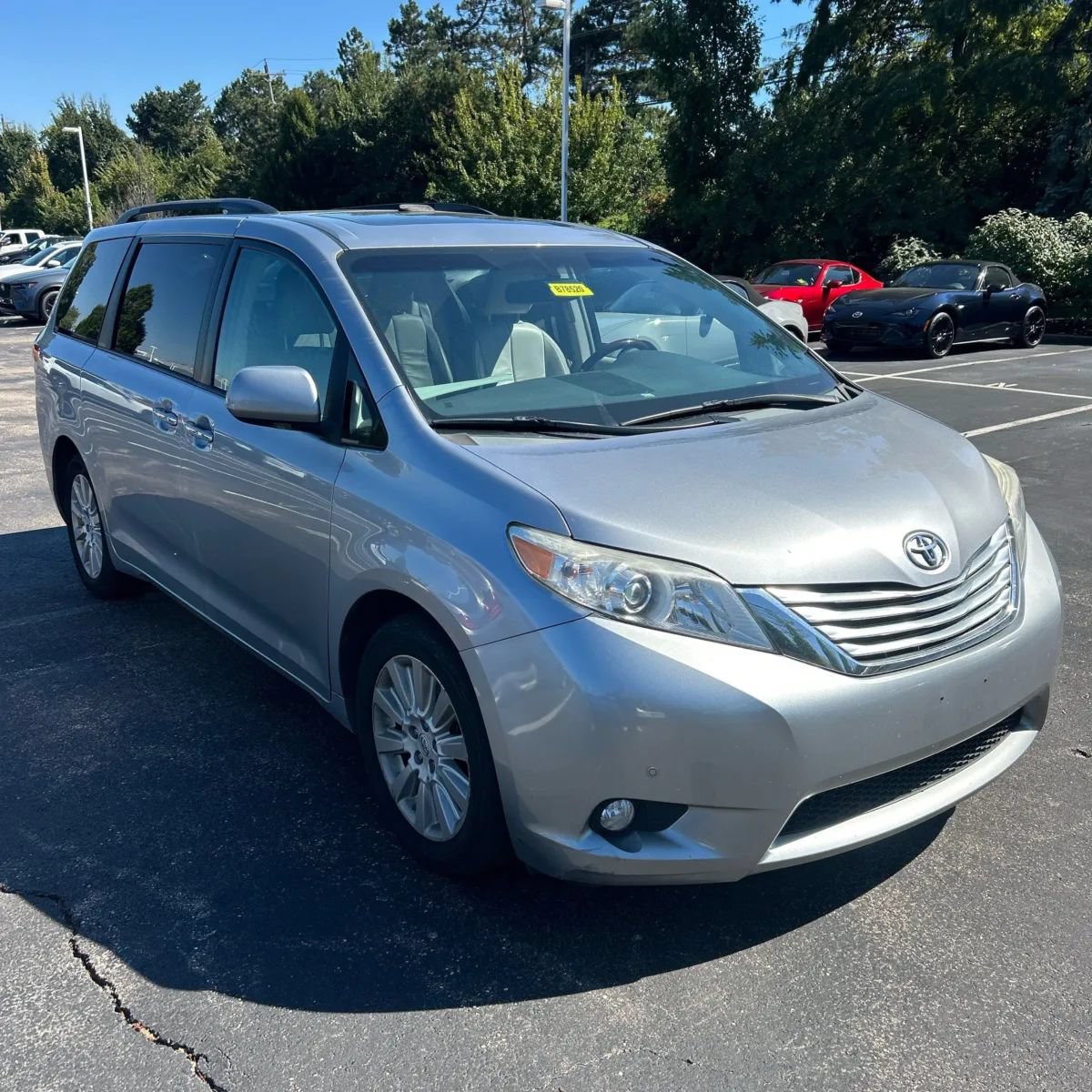 Used 2011 Toyota Sienna Limited AWD/4WD image 12