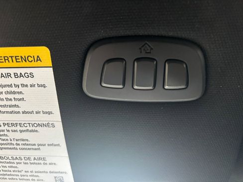 Used 2022 Ford Explorer Platinum w/ Equipment Group 601A image 38