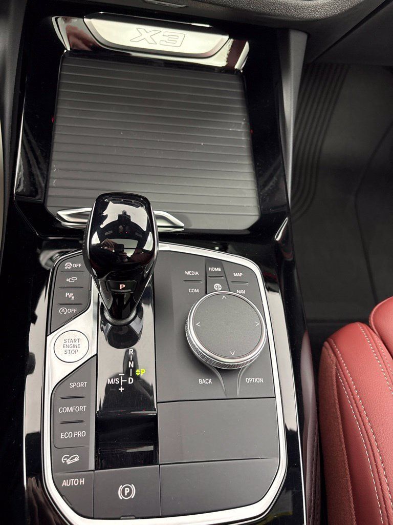 Certified 2024 BMW X3 xDrive30i w/ Premium Package AWD/4WD image 18
