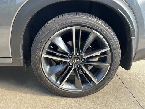 Used 2024 INFINITI QX50 Sport image 10