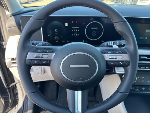 New 2026 Hyundai Tucson SEL image 8