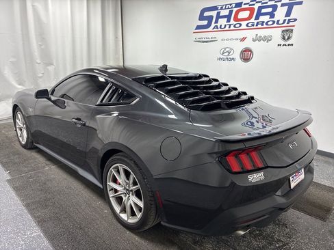 Used 2024 Ford Mustang GT Premium image 7