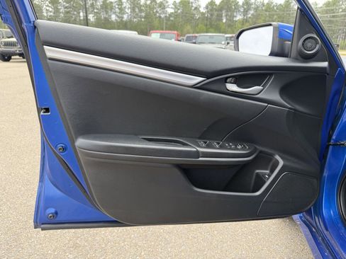 Used 2021 Honda Civic Sport image 16