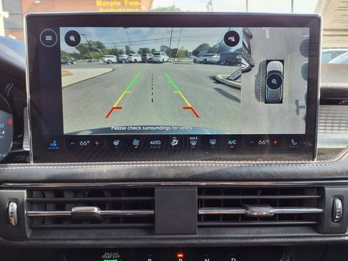 Certified 2023 Lincoln Corsair AWD w/ Equipment Group 101A image 27