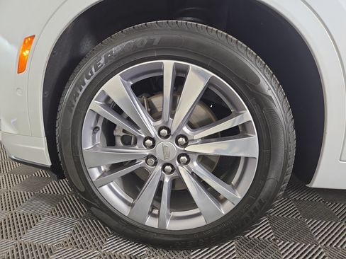 Used 2024 Cadillac XT6 Premium Luxury w/ Platinum Package AWD/4WD image 37
