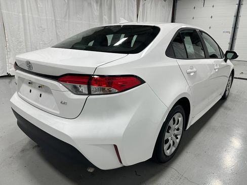 Used 2026 Toyota Corolla LE FWD image 7