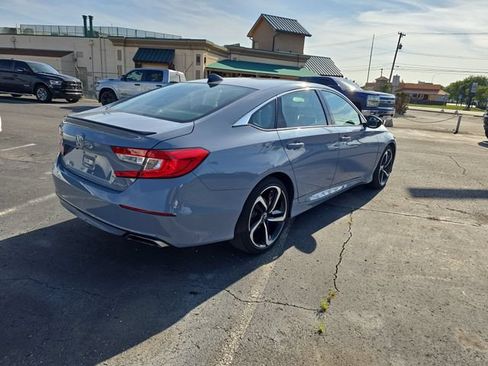 Used 2021 Honda Accord Sport image 8