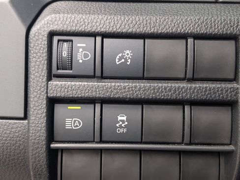 Used 2025 Toyota Tacoma SR image 24