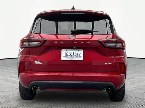 Used 2024 Ford Escape ST-Line w/ Tech Pack #1 AWD/4WD image 4
