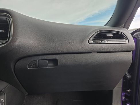 Used 2019 Dodge Challenger SXT RWD image 48