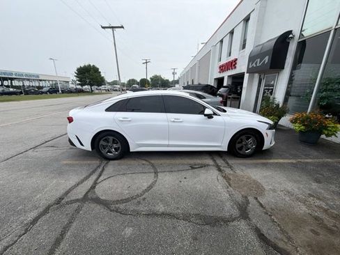 Used 2022 Kia K5 LXS FWD image 7