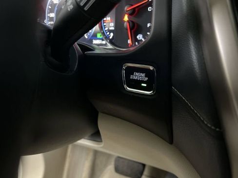 Certified 2023 GMC Acadia Denali FWD image 17