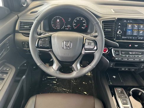 New 2026 Honda Ridgeline Black Edition image 15