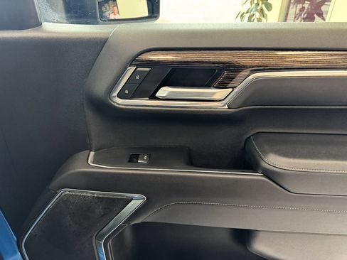Used 2022 GMC Sierra 1500 Elevation AWD/4WD image 15