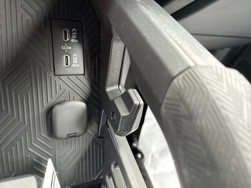 New 2026 Toyota Tacoma SR image 27