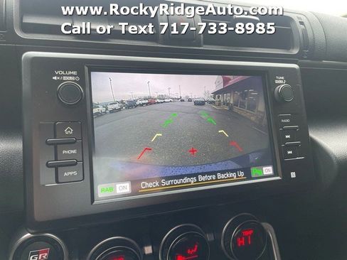 Used 2022 Toyota GR86 Premium image 6