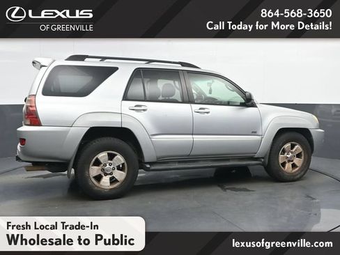 Used 2004 Toyota 4Runner SR5 RWD image 8