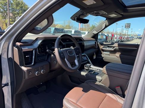 New 2026 GMC Sierra 1500 Denali AWD/4WD image 19