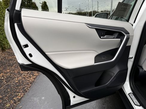 New 2025 Toyota RAV4 XLE Premium image 31