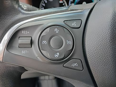 Used 2019 Buick Enclave Avenir w/ Avenir Technology Package AWD/4WD image 8