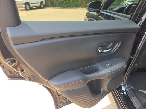 Certified 2024 Honda HR-V Sport image 12