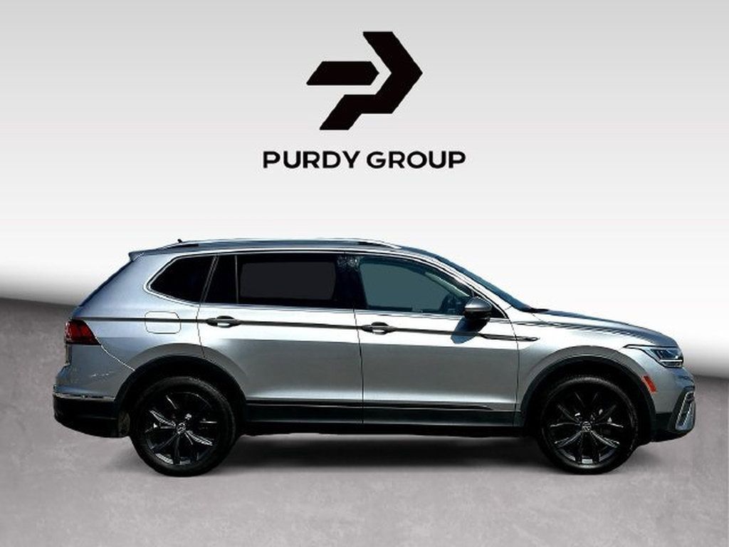 Used 2024 Volkswagen Tiguan SE AWD/4WD image 9