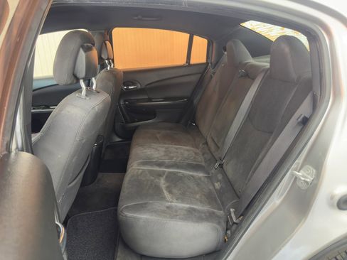 Used 2014 Chrysler 200 LX image 12