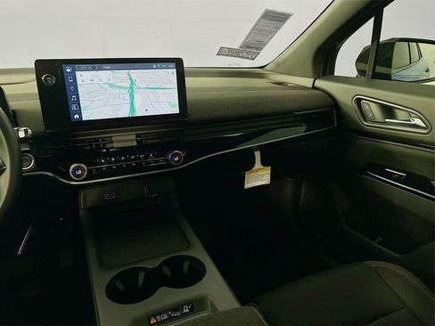 New 2025 Honda Prologue EX image 32